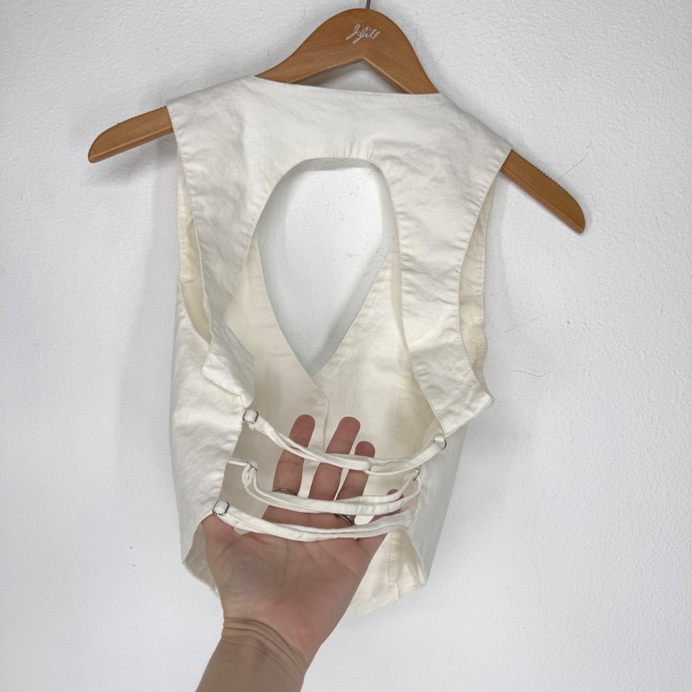 Forever 21 Womens White Open Back Strappy Vest Top Size Medium Waistcoat Country